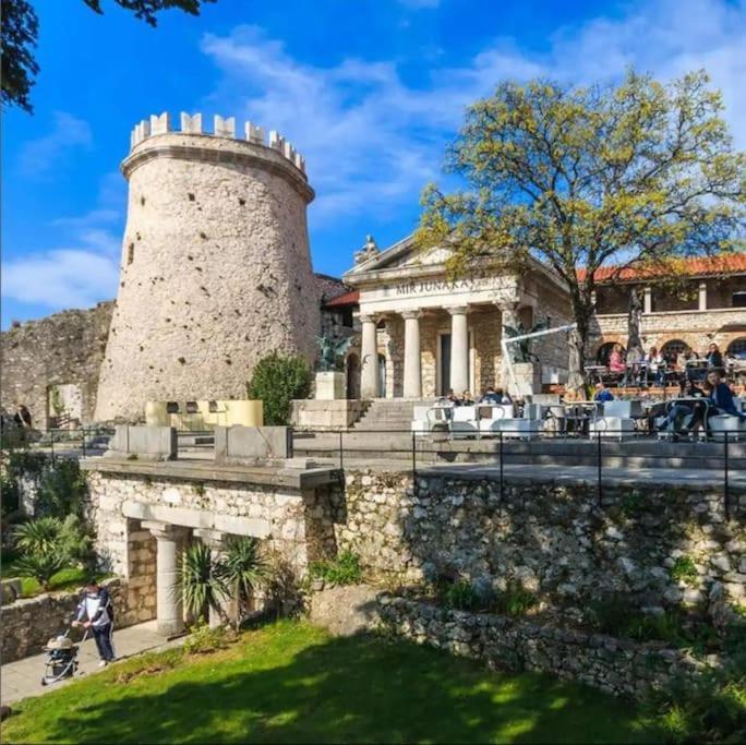 Apartman Julija 1 Rijeka Eksteriør bilde